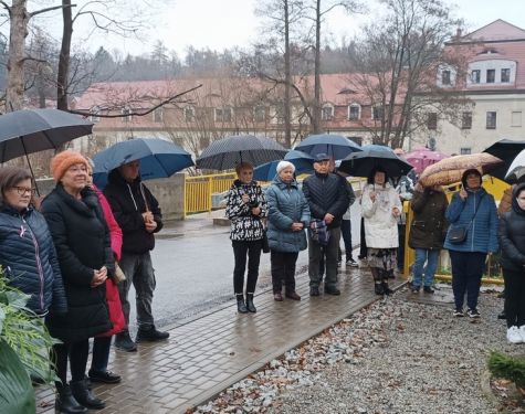 IMG 130200 Easy Resize.com 5198