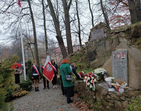 IMG 130402 Easy Resize.com 5201