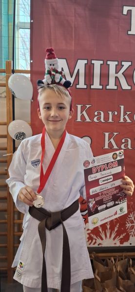 20251207 Easy Resize.com 5423