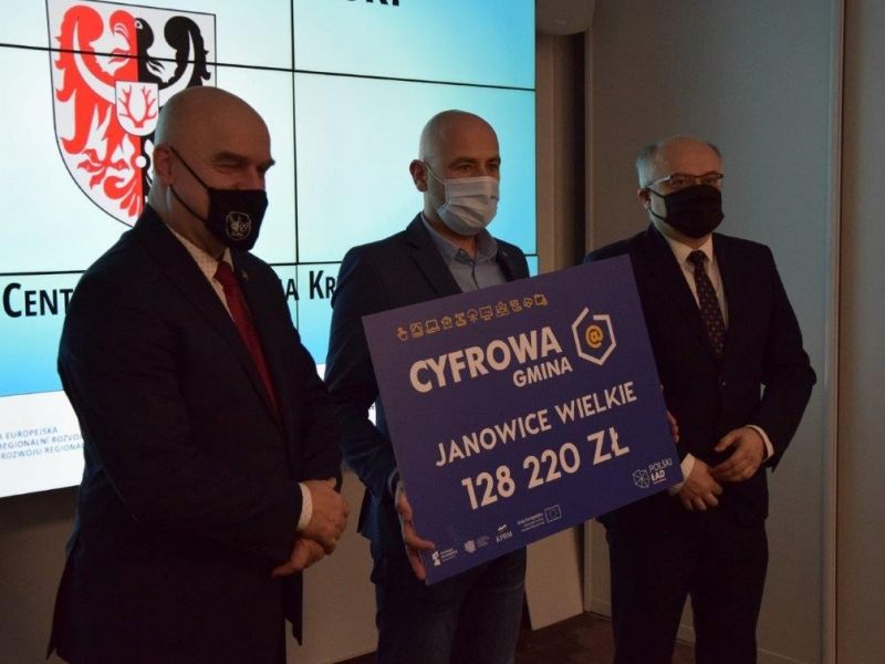 Wót Gminy Janowice Wielkie, Wicewojewoda i Senator RP